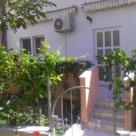 Apartments La Vita E Il Mare Apartment Pula