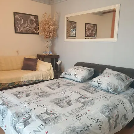 Apartments La Vita E Il Mare Apartment *