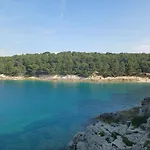 La E Il Mare Póla
