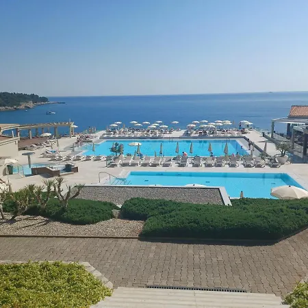 La E Il Mare 아파트 *