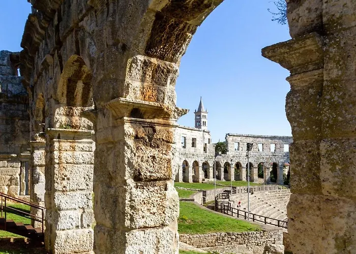 Apartments La Vita E Il Mare * Пула